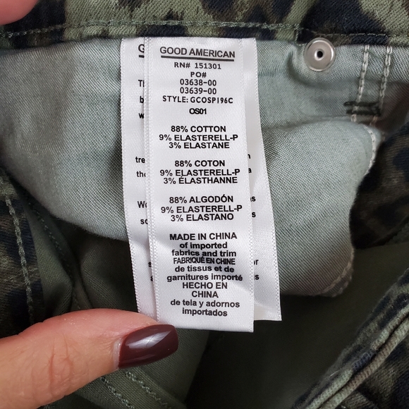 Good American Sz 8 Olive Cut Off Leopard Shorts - Picture 12 of 12